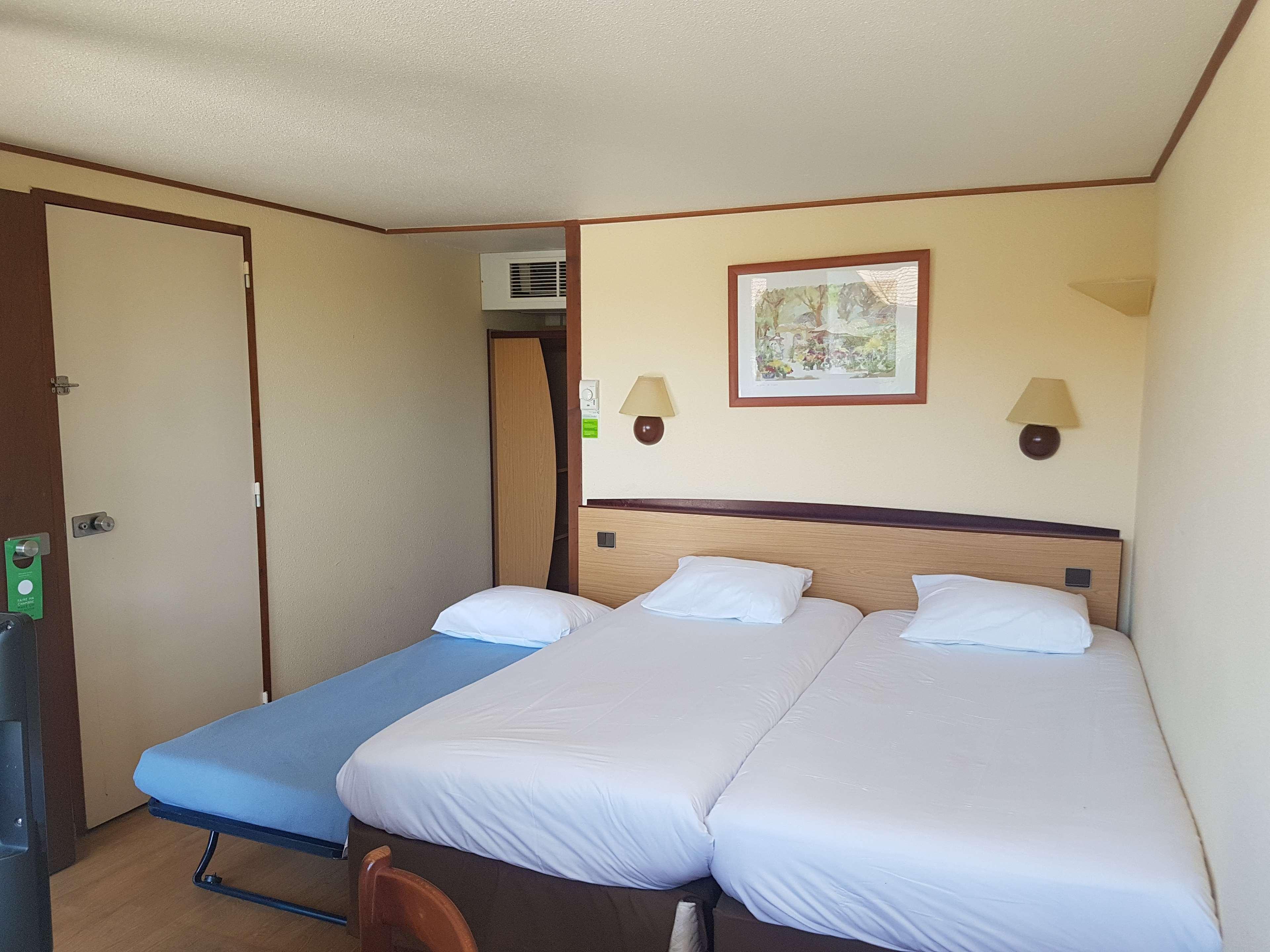 Campanile Salon-De-Provence Hotel ภายนอก รูปภาพ