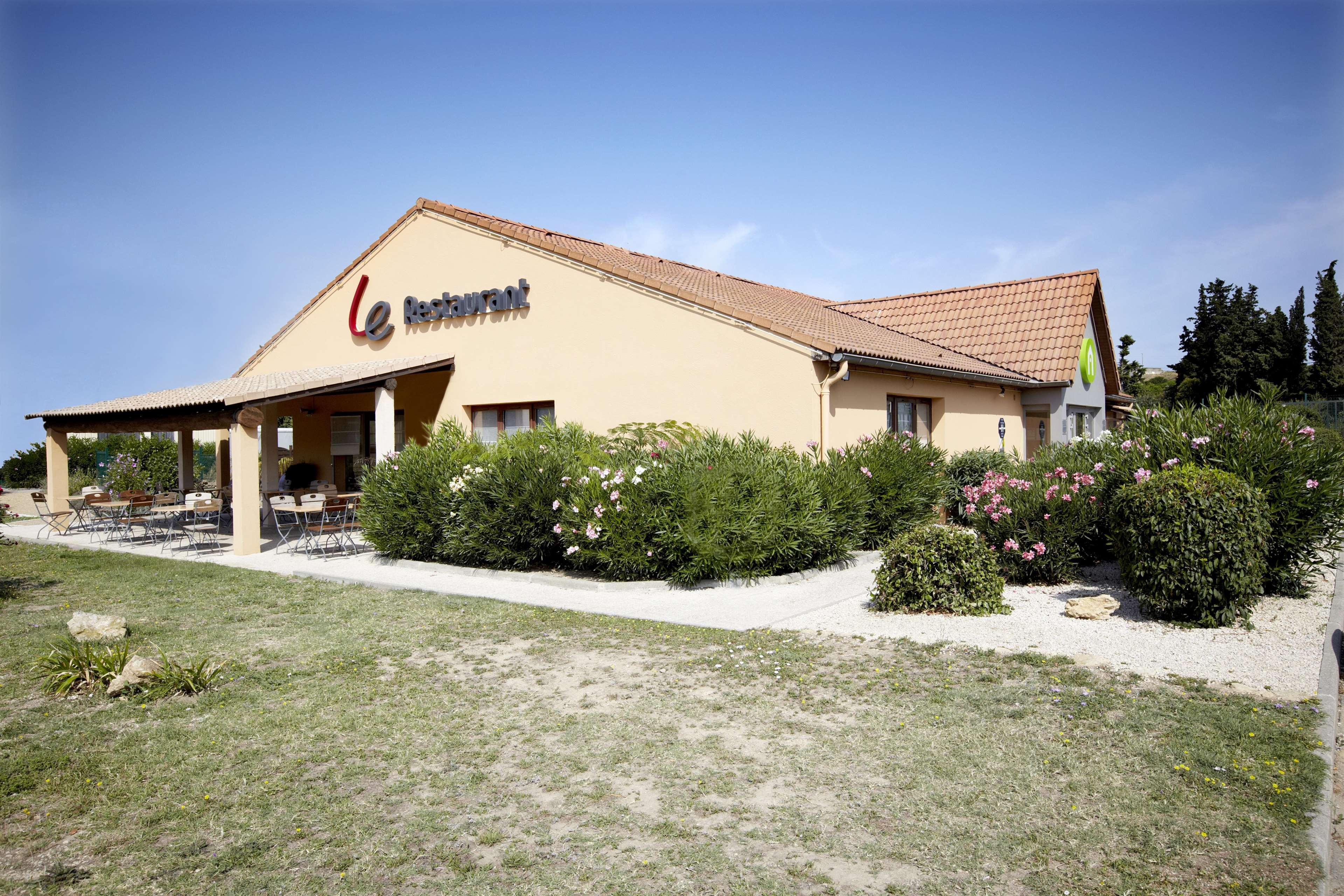 Campanile Salon-De-Provence Hotel ภายนอก รูปภาพ