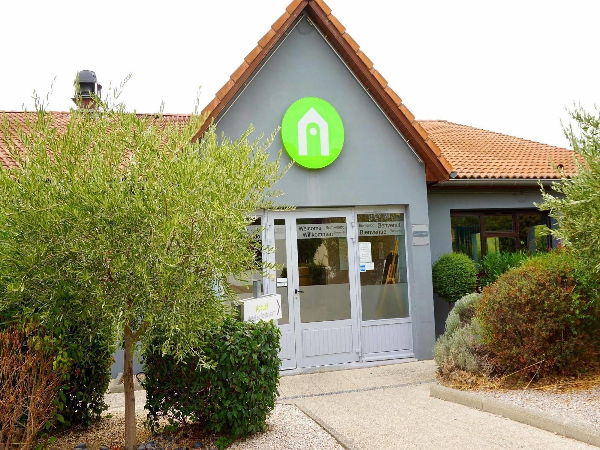 Campanile Salon-De-Provence Hotel ภายนอก รูปภาพ